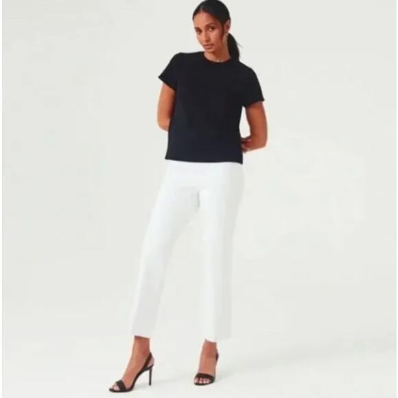 SPANX On The Go Kick Flare Pants Classic White Sz M {3Q25} - Picture 1 of 7
